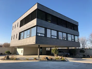 Kancelárie pri Slovnafte, Bratislava