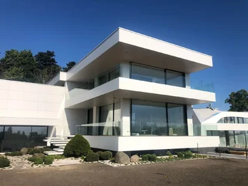 Vila Francúzskych partizánov, Bratislava
